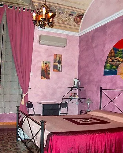 Guest house Holland International Rooms Catania